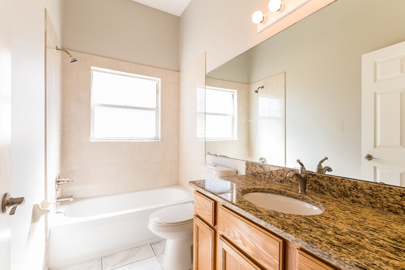2,995/Mo, 631 Cranebrook Ct Oviedo, FL 32766 Bathroom View