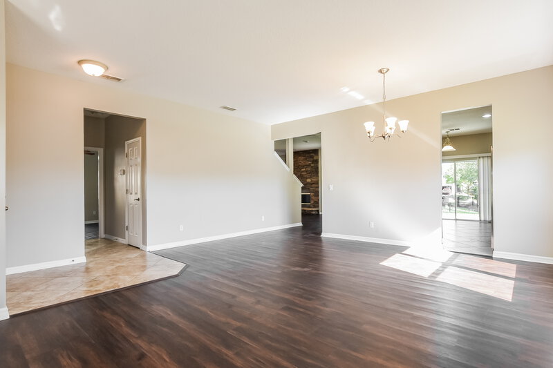 0/Mo, 30030 Messara Cv Mount Dora, FL 32757 Living Room View