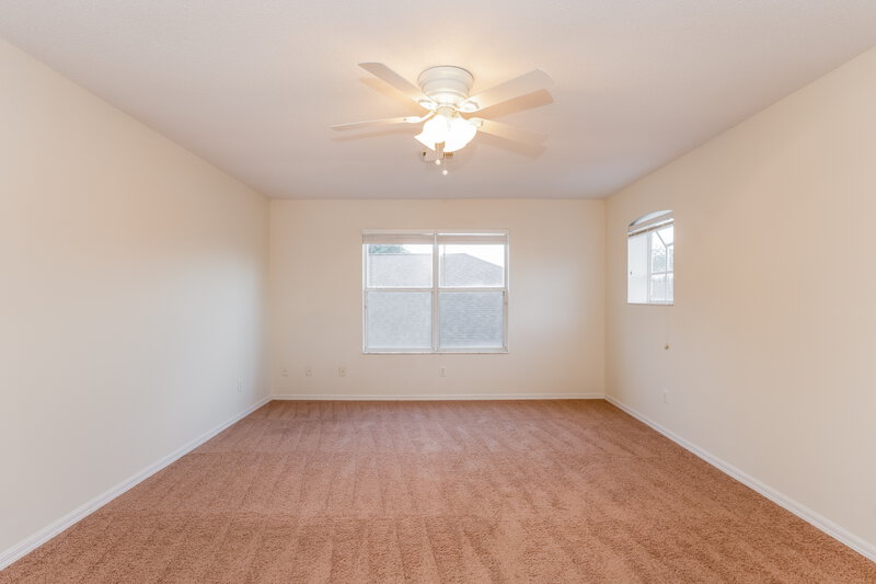 2,995/Mo, 878 Oak Chase Dr Orlando, FL 32828 Main Bedroom View 2