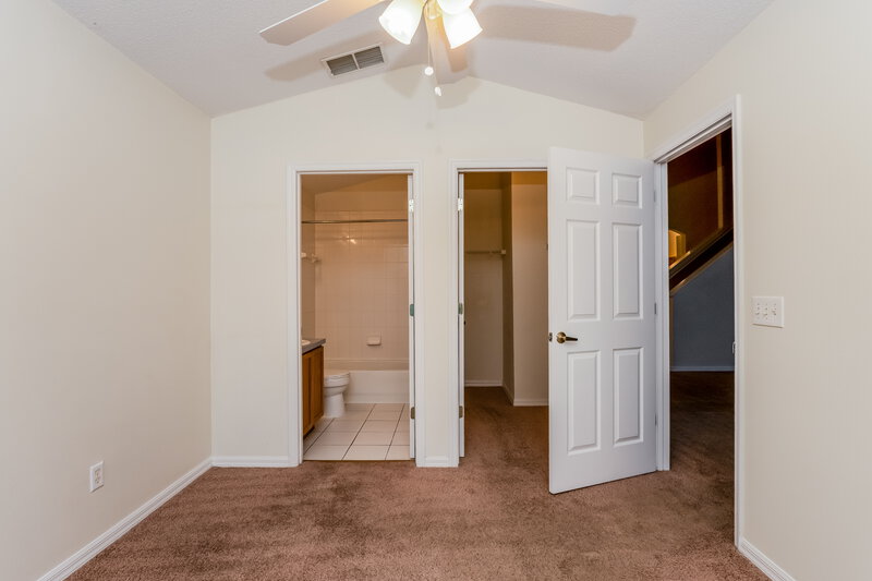 2,995/Mo, 878 Oak Chase Dr Orlando, FL 32828 Bedroom View
