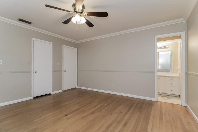 3,270/Mo, 2327 Tuscarora Trl Maitland, FL 32751 Main Bedroom View