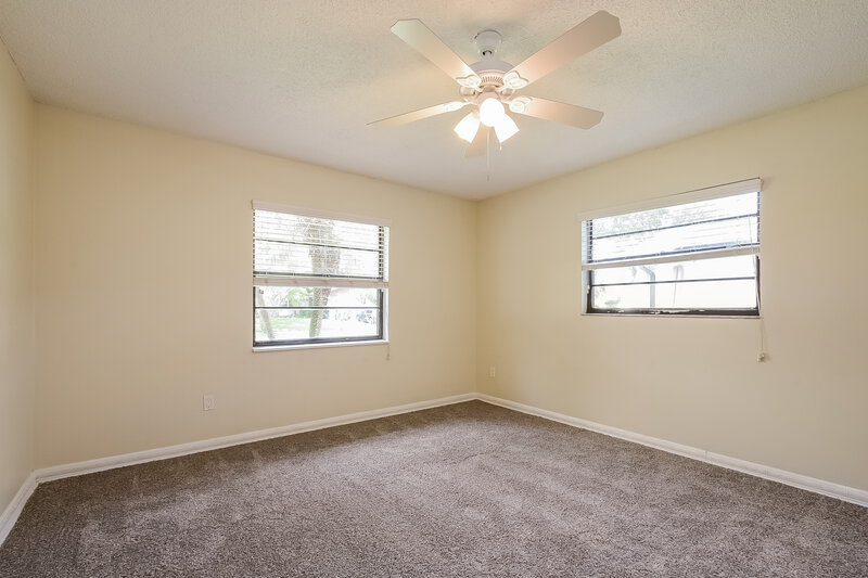 2,710/Mo, 5219 Ardmore Dr Winter Park, FL 32792 Main Bedroom View