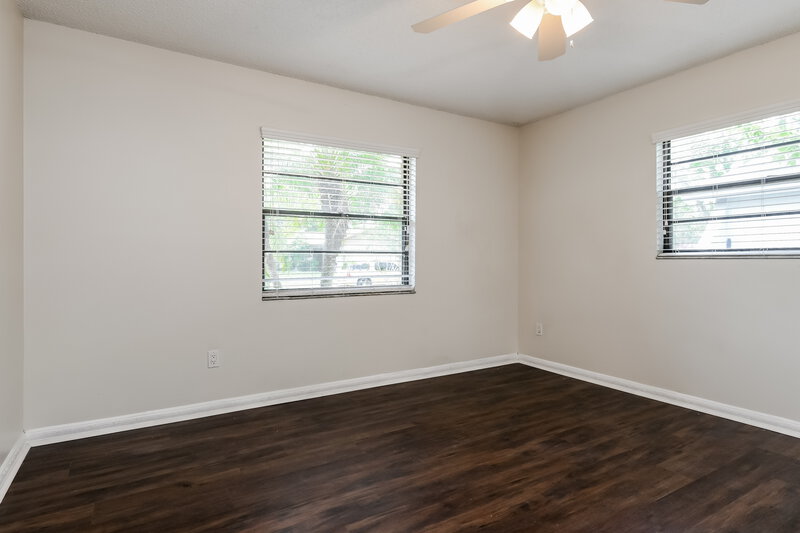 2,810/Mo, 5219 Ardmore Dr Winter Park, FL 32792 Bedroom View