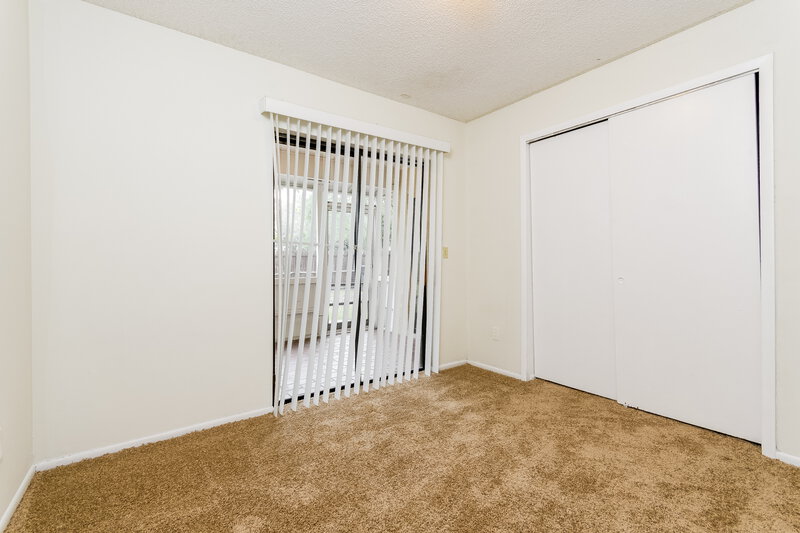 2,010/Mo, 420 Blue Jacket Ln Orlando, FL 32825 Bedroom View 2