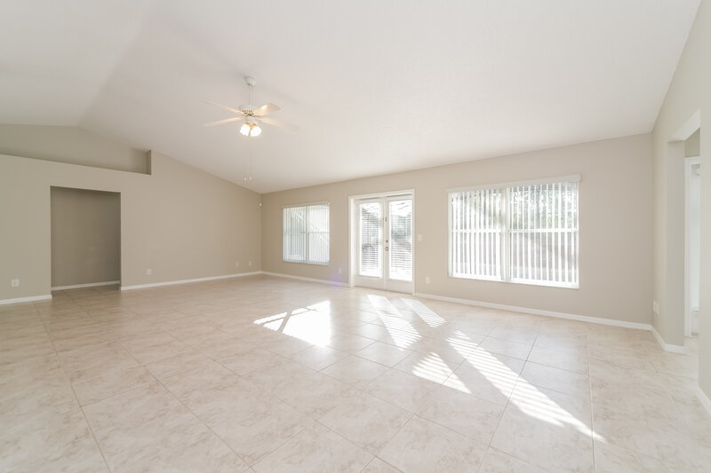 2,325/Mo, 1365 Dunbarton Ct Kissimmee, FL 34758 Family Room View