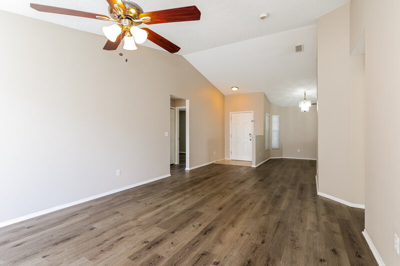 1,875/Mo, 4618 Osceola Point Trl Kissimmee, FL 34746 Living Room View 2