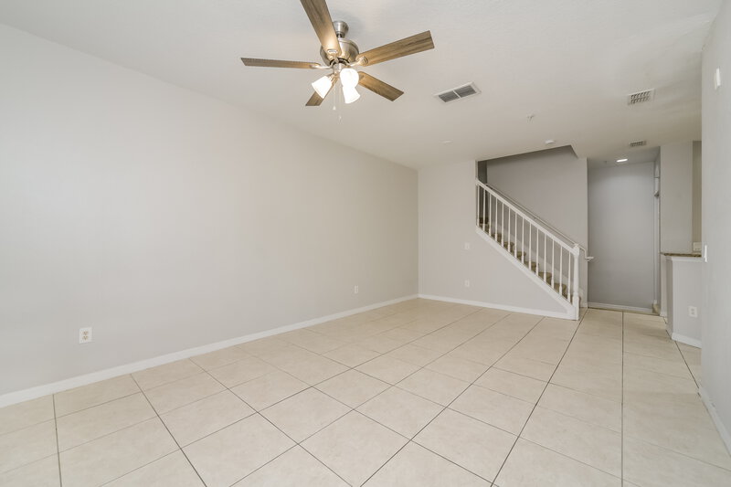 0/Mo, 2460 Grand Central Pkwy Apt 9 Orlando, FL 32839 Misc View 4