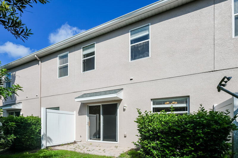 1,920/Mo, 901 Pine Pointe Ln Orlando, FL 32828 Rear View