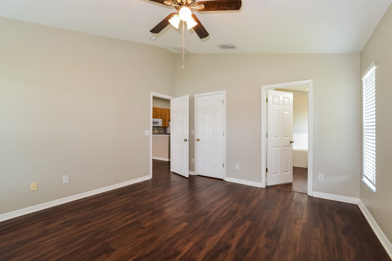 1,960/Mo, 3110 Mandolin Dr Kissimmee, FL 34744 Main Bedroom View 2