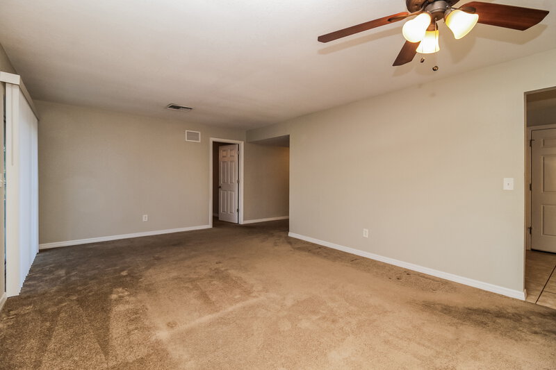 2,035/Mo, 203 Birch Ter Winter Springs, FL 32708 Living Room View 2