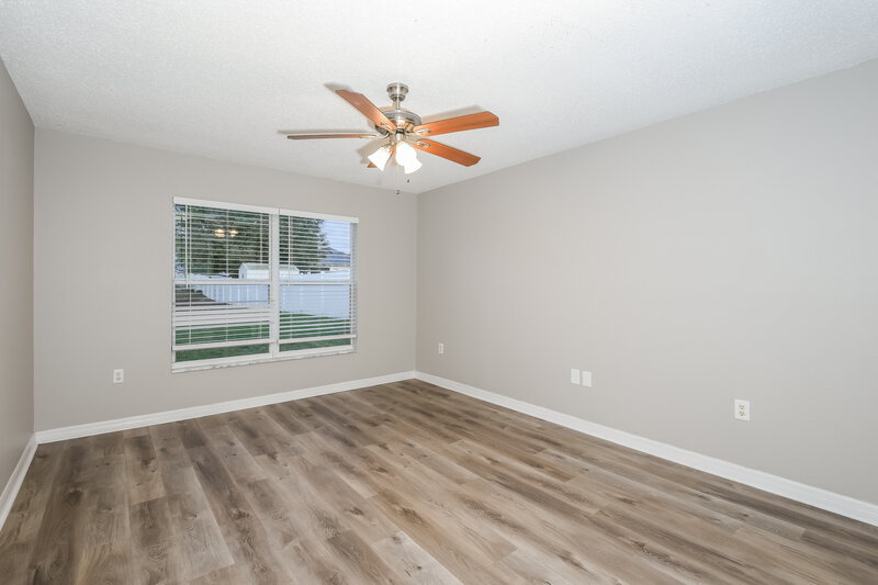 1,930/Mo, 822 Terranova Rd Winter Haven, FL 33884 Main Bedroom View 2