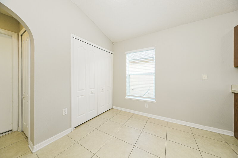 2,030/Mo, 5180 Gulf Sturgeon Ln Saint Cloud, FL 34772 Breakfast Nook View