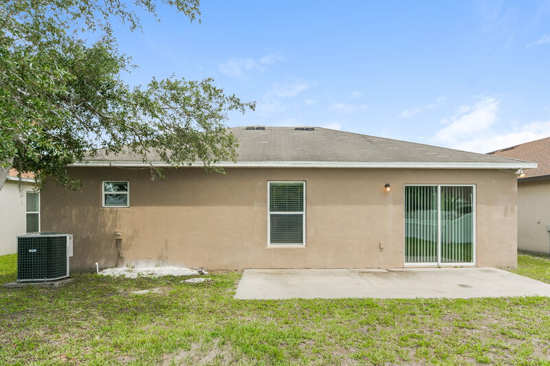 2,030/Mo, 5180 Gulf Sturgeon Ln Saint Cloud, FL 34772 Rear View
