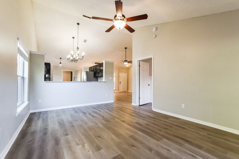 2,545/Mo, 2377 Roanoke Ct Lake Mary, FL 32746 Family Room View