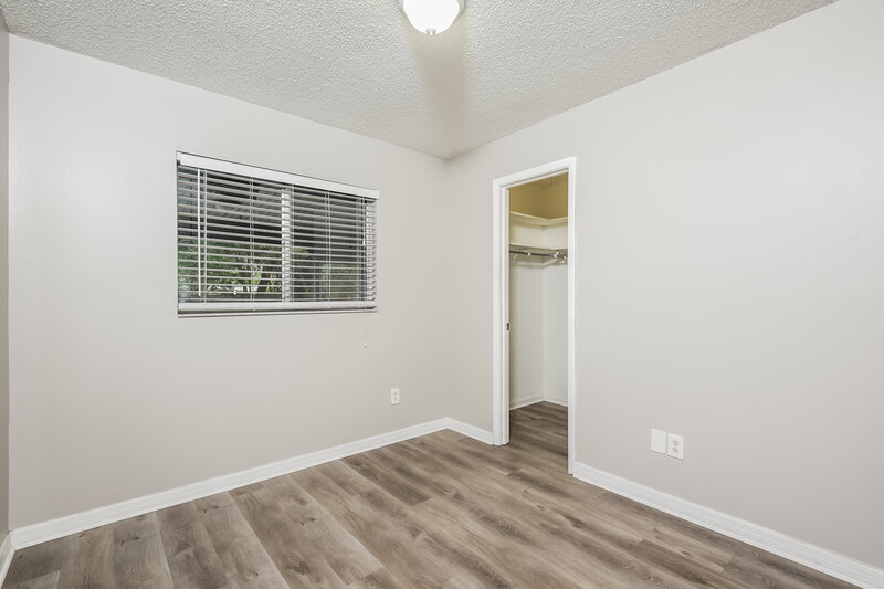 2,610/Mo, 9524 Buxton Ct Orlando, FL 32817 Bedroom View