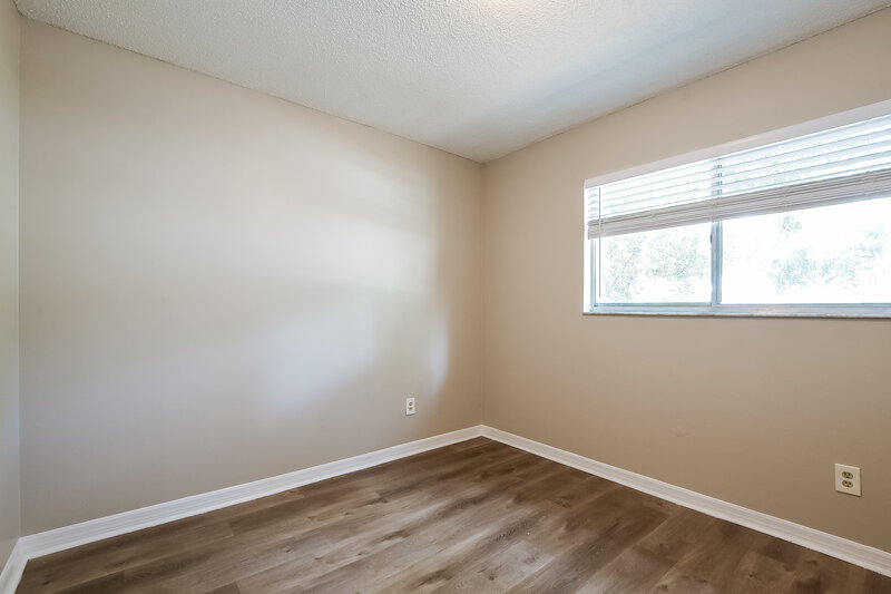 2,560/Mo, 9524 Buxton Ct Orlando, FL 32817 Bedroom View 3