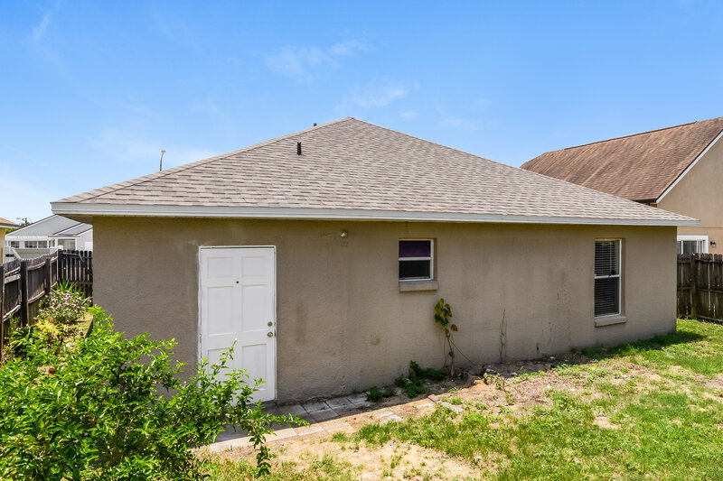 1,785/Mo, 3315 Huntwicke Blvd Davenport, FL 33837 Rear View