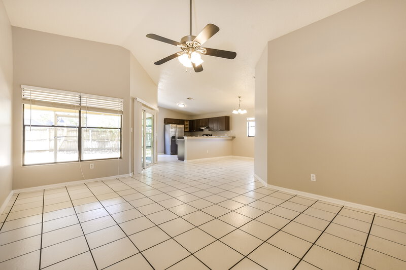 2,390/Mo, 338 Hearth Ln Casselberry, FL 32707 Living Room View