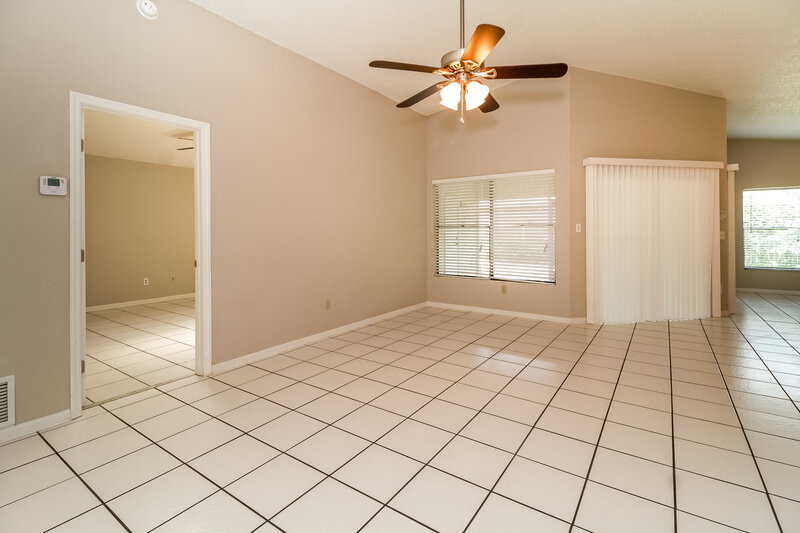 3,340/Mo, 338 Hearth Ln Casselberry, FL 32707 Living Room View 2