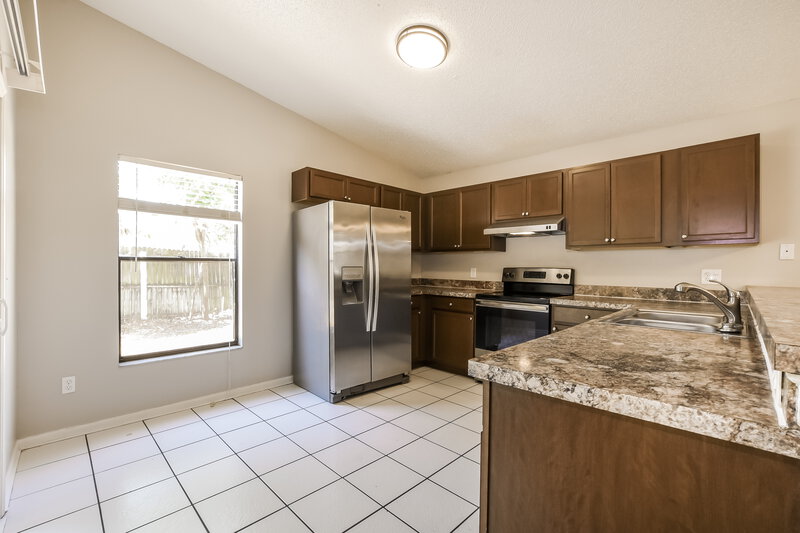 2,390/Mo, 338 Hearth Ln Casselberry, FL 32707 Kitchen View