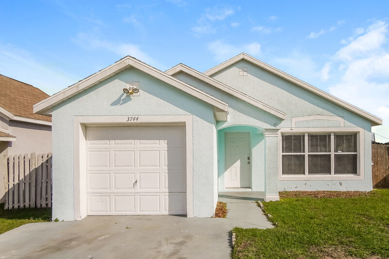 2,630/Mo, 3744 Dartford Dr Davenport, FL 33837 External View