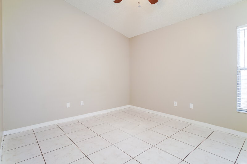 2,630/Mo, 3744 Dartford Dr Davenport, FL 33837 Bedroom View 4