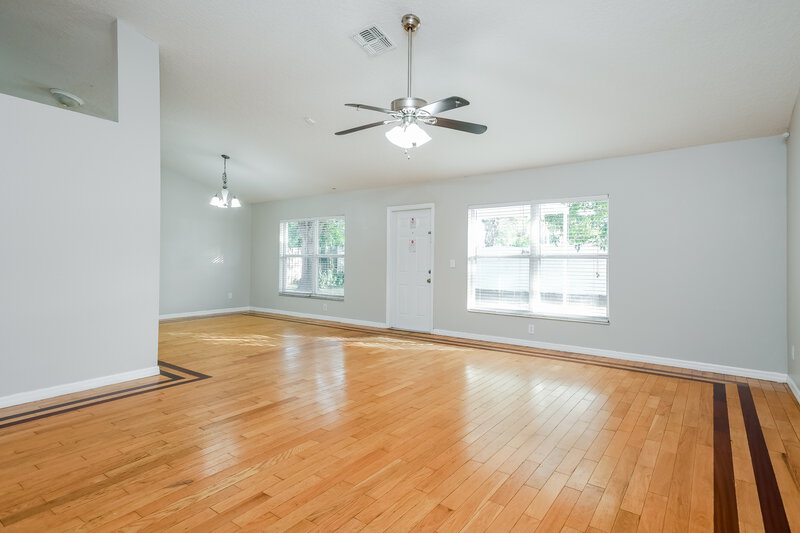 2,655/Mo, 1230 Stationside Dr Oakland, FL 34787 Living Room View