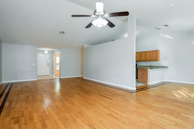2,655/Mo, 1230 Stationside Dr Oakland, FL 34787 Living Room View 2