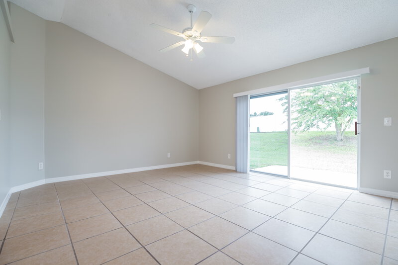 2,085/Mo, 13132 Baneberry Ct Clermont, FL 34711 Living Room View