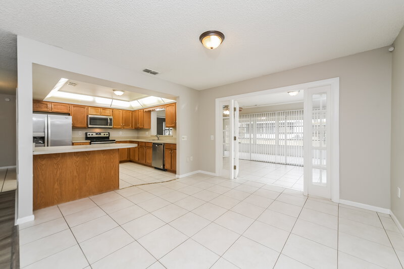 1,835/Mo, 411 Greenfield Rd Winter Haven, FL 33884 Dining Room View