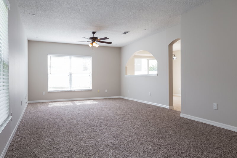 2,715/Mo, 1725 Portcastle Cir Winter Garden, FL 34787 Living Room View 2