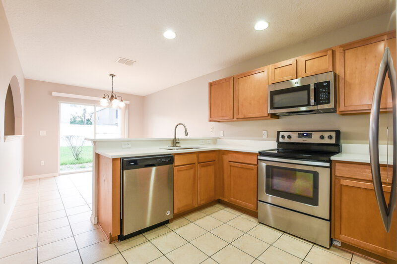 2,430/Mo, 1725 Portcastle Cir Winter Garden, FL 34787 Kitchen View
