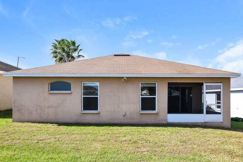 2,870/Mo, 4736 Summerfield Cir Winter Haven, FL 33881 Rear View