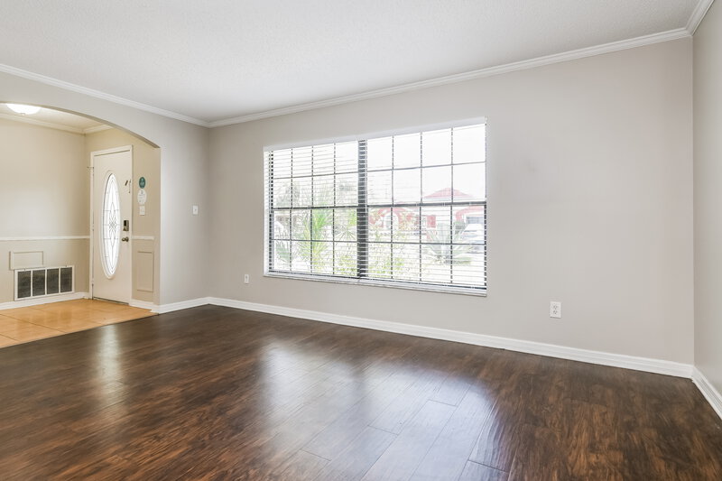 3,430/Mo, 2629 Saffron Dr Orlando, FL 32837 Living Room View