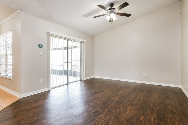 3,430/Mo, 2629 Saffron Dr Orlando, FL 32837 Family Room View