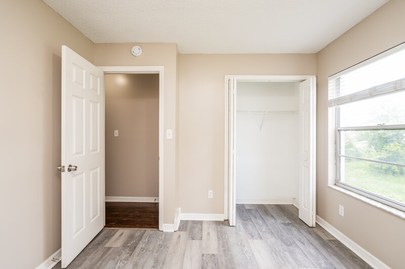 2,280/Mo, 2629 Saffron Dr Orlando, FL 32837 Misc View 13