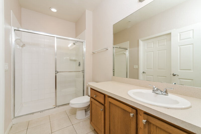 0/Mo, 2586 Grand Central Pkwy Apt 9 Orlando, FL 32839 Misc View 11