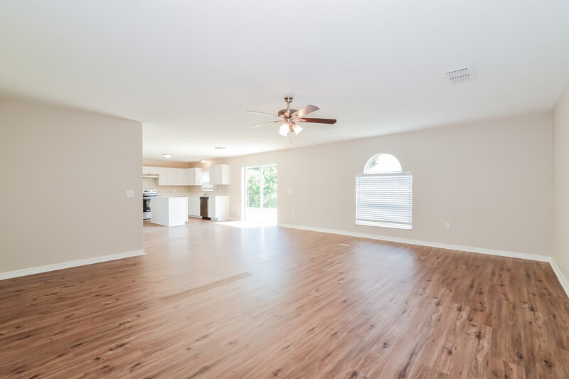 3,100/Mo, 405 Fish Hawk Dr Winter Haven, FL 33884 Living Room View