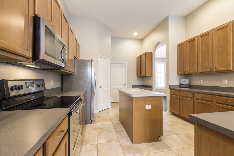2,870/Mo, 13349 Old Dock Rd Orlando, FL 32828 Kitchen View