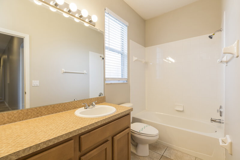 2,870/Mo, 13349 Old Dock Rd Orlando, FL 32828 Bedroom View