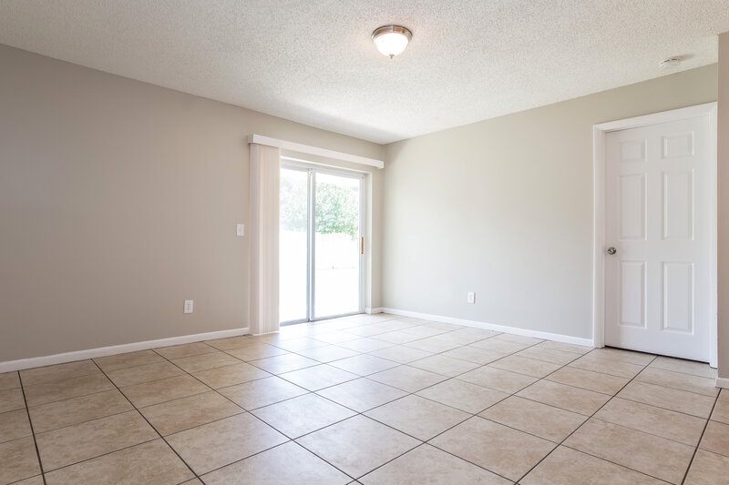 2,760/Mo, 6321 Baronette Dr Orlando, FL 32818 Living Roomlarge View