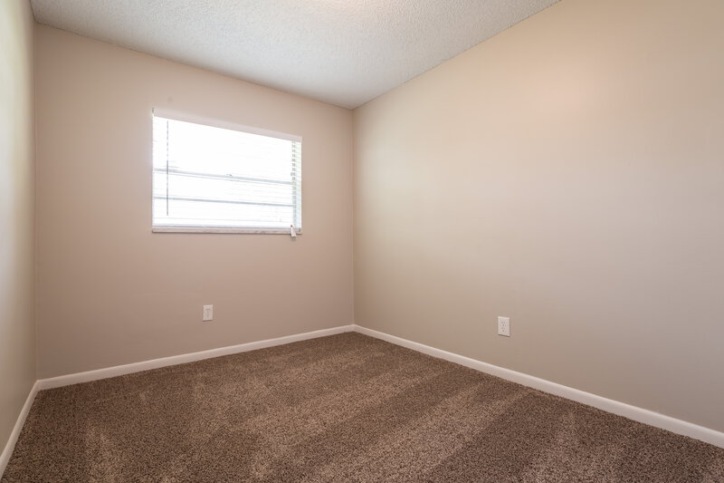 2,760/Mo, 6321 Baronette Dr Orlando, FL 32818 Bedroomlarge View 3