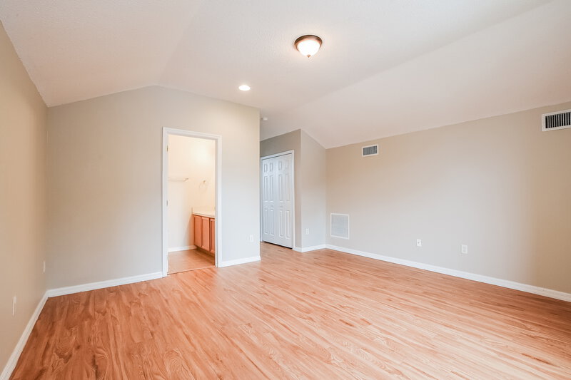 3,010/Mo, 914 Copenhagen Way Winter Garden, FL 34787 Bedroom View 3
