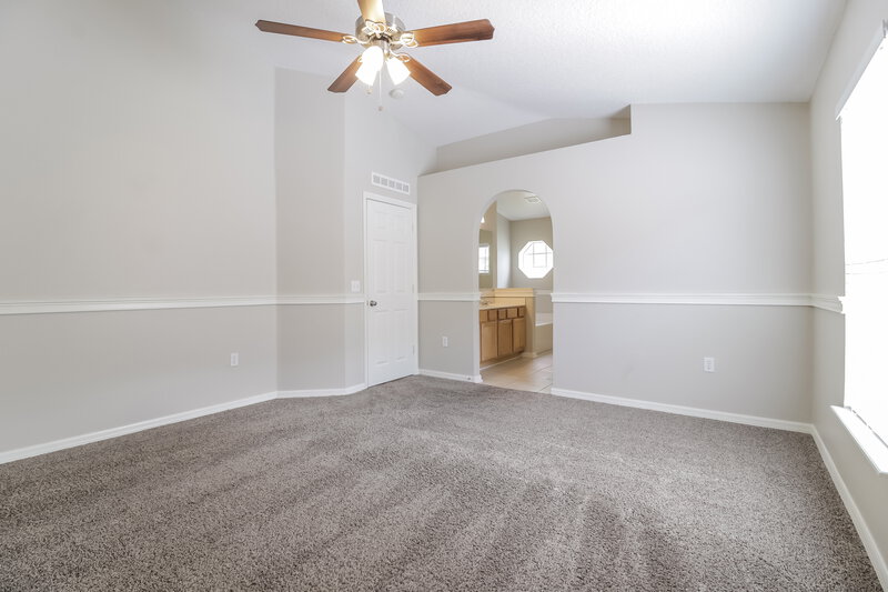 2,480/Mo, 2959 Elbib Dr Saint Cloud, FL 34772 Master Bedroom View 2