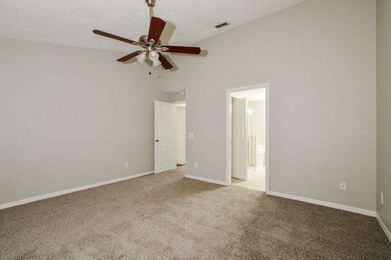 2,255/Mo, 4159 Shadow Creek Cir Oviedo, FL 32765 Main Bedroom View 2