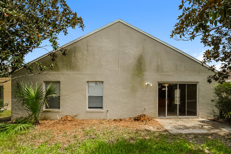 2,255/Mo, 4159 Shadow Creek Cir Oviedo, FL 32765 Rear View