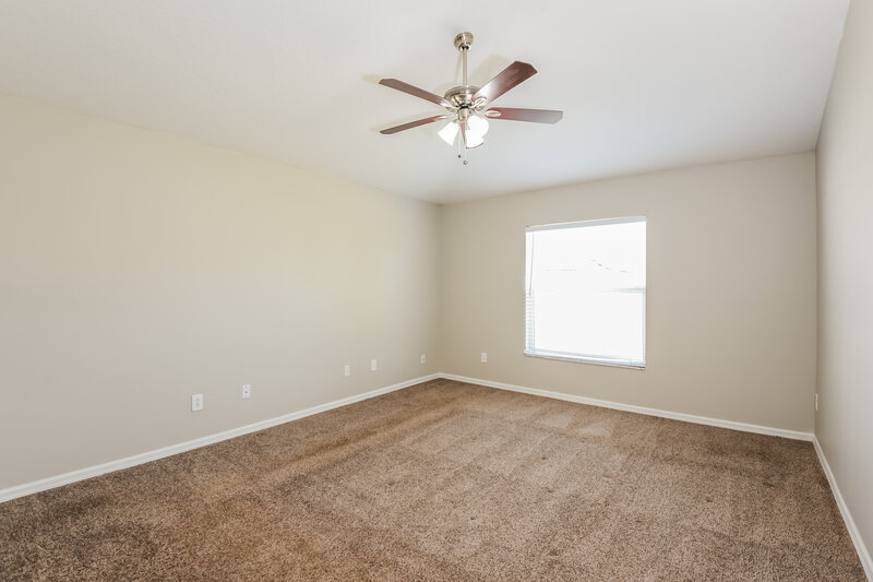 2,530/Mo, 3103 Turnberry Blvd Kissimmee, FL 34744 Main Bedroom View