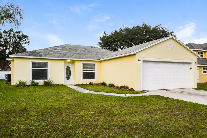 2,015/Mo, 905 Louvre Ct Kissimmee, FL 34759 External View