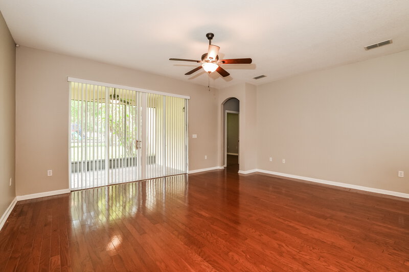 2,325/Mo, 202 Savannah Park Loop Casselberry, FL 32707 Living Room View 2