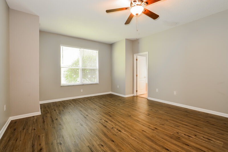 2,325/Mo, 202 Savannah Park Loop Casselberry, FL 32707 Main Bedroom View